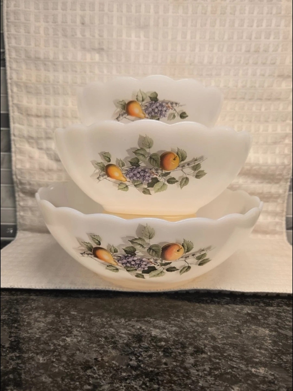 Vintage Arcopal France Fruits De France Milk Glass Nesting Bowls Set Of 3